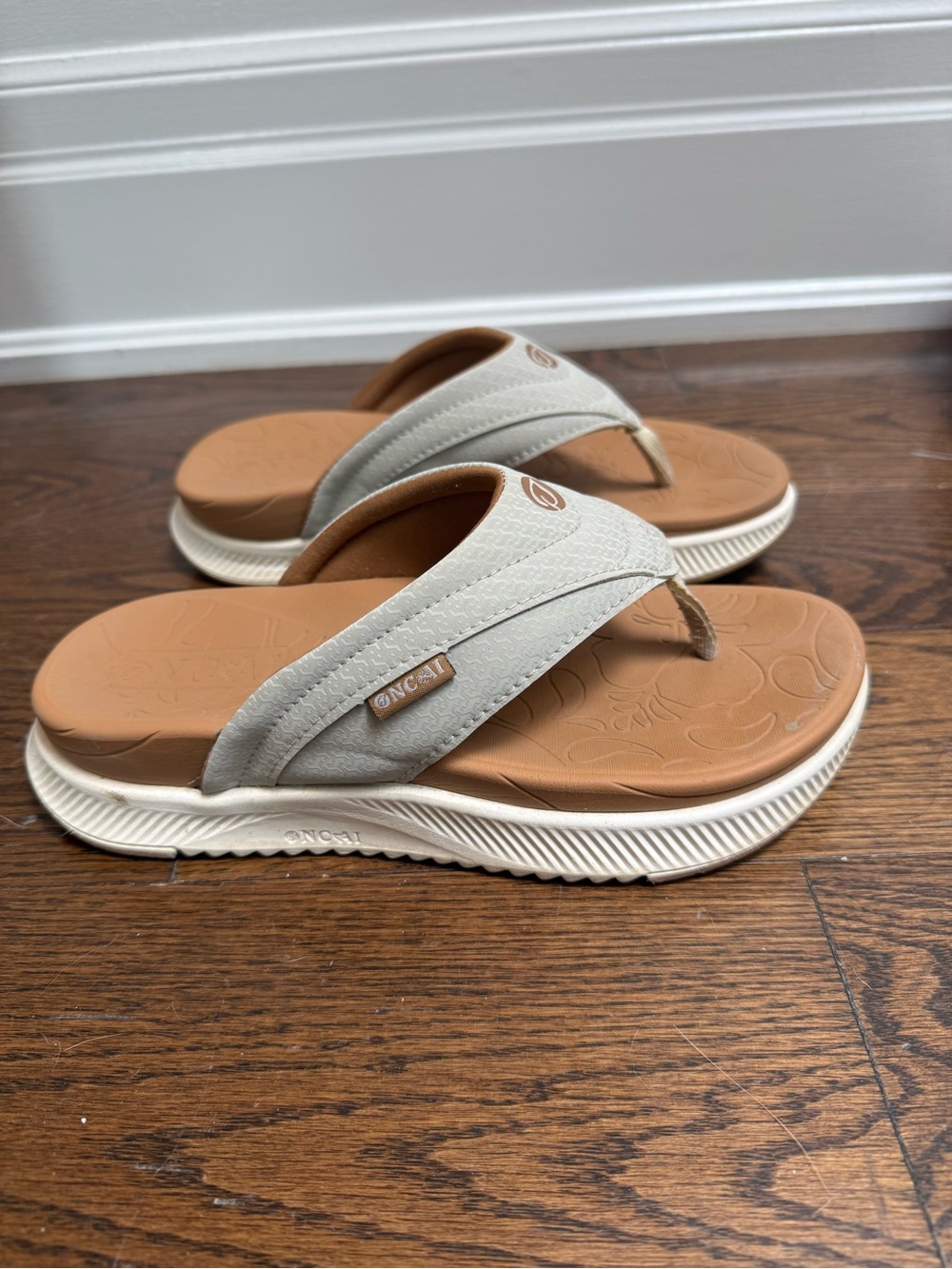 NC AI Slip On Sandals - Size 8